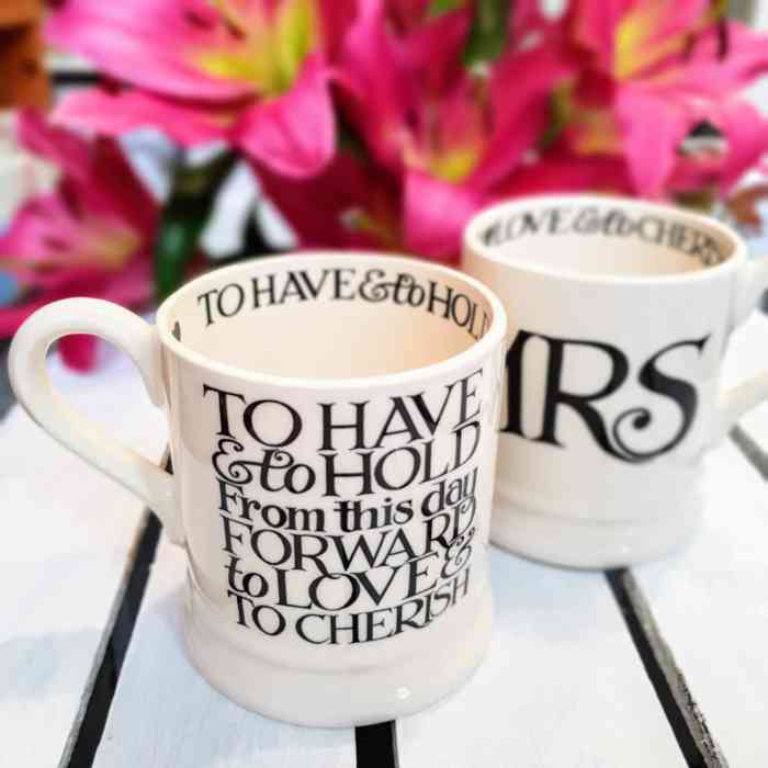 Emma Bridgewater Black Toast 'Mr & Mrs' Half Pint Mug - Image 2