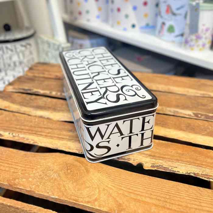 emma-bridgewater-black-toast-long-deep-rectangular-tin