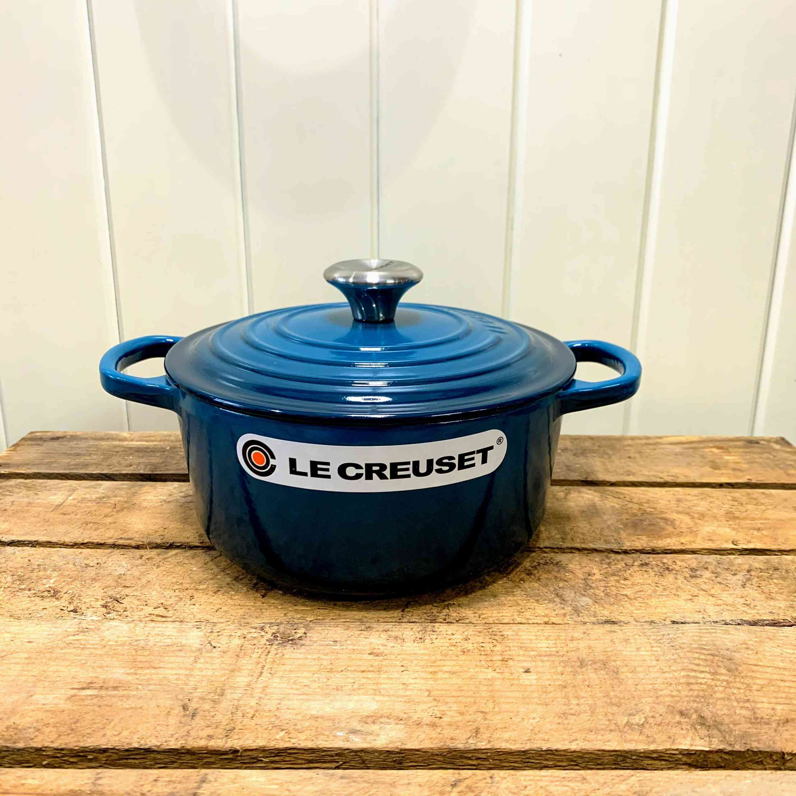 Le Creuset Signature Cast Iron 18cm Round Casserole Cooks Special Offer Cooking Kneads