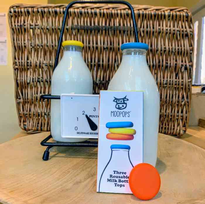 moo-pops-reusable-milk-bottle-lids