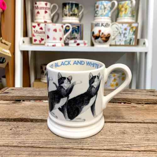 emma-bridgewater-black-and-white-cat-half-pint-mug