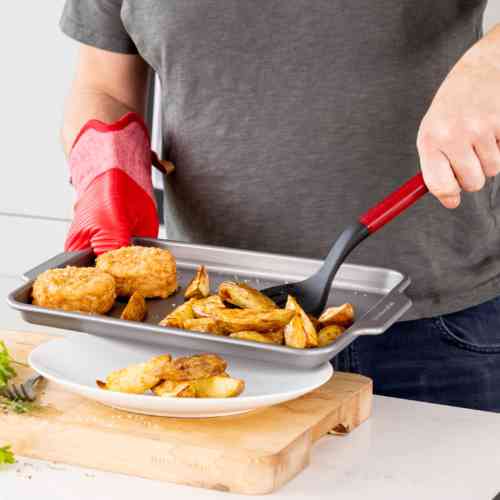 kitchenaid-slotted-turner-empire-red