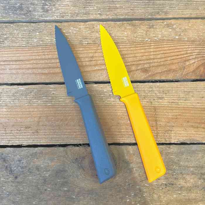 kuhn-rikon-colori-ergo-serrated-9cm-paring-knife-camping