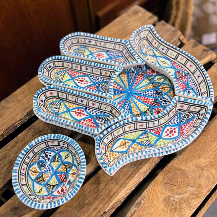 tunisian-hand-painted-apertif-dish-hand-of-fatima