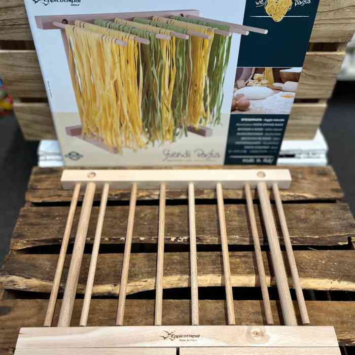 natural-beechwood-pasta-drying-rack