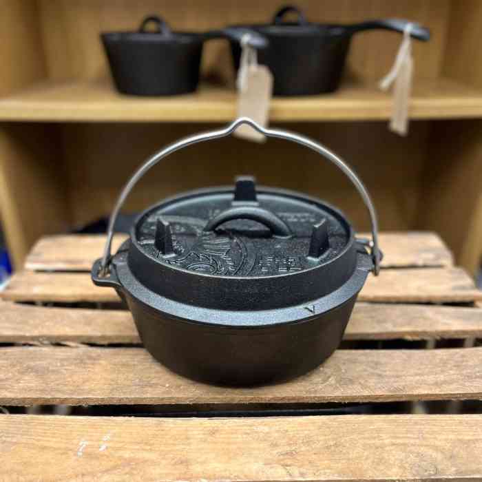 petromax-cast-iron-1.6l-dutch-oven-cookware
