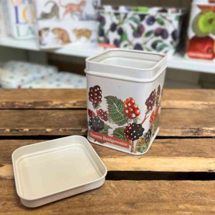 emma-bridgewater-blackberries-small-storage-tin-caddy