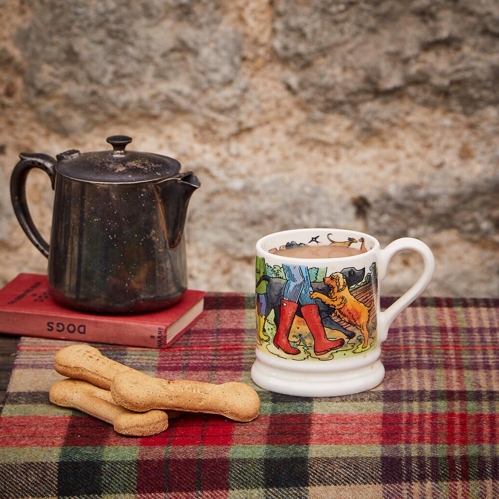 emma-bridgewater-favourite-dog-walks-half-pint-mug