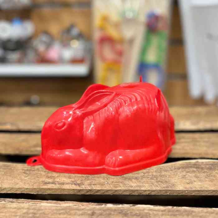 zeal-perfect-form-rabbit-jelly-mould-red