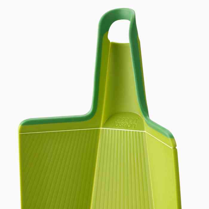 joseph-joseph-chop-2-pot-chopping-board-green-regular-60201