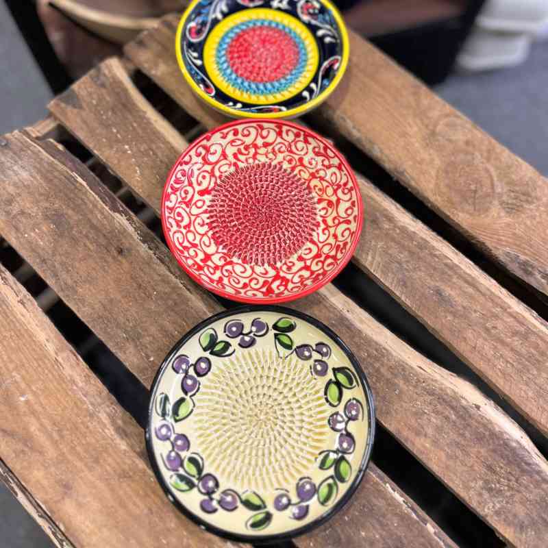 Traditional Spanish Garlic Graters Cooking Kneads