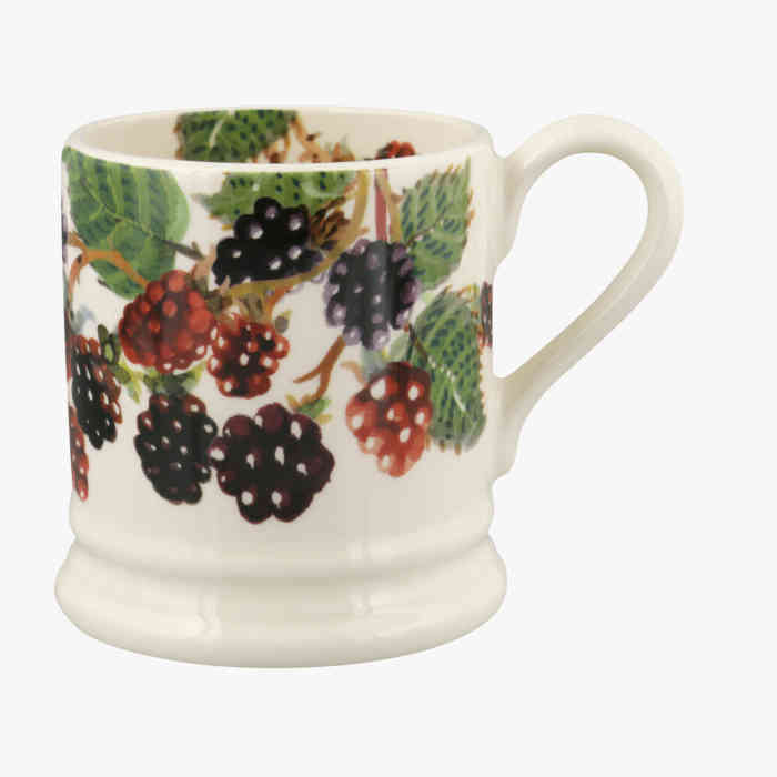 emma-bridgewater-fruits-blackberry-half-pint-mug-1bke020002