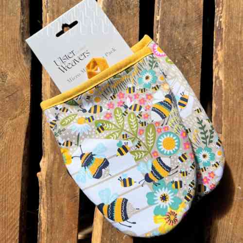 ulster-weavers-microwave-mitts-bee-keeper