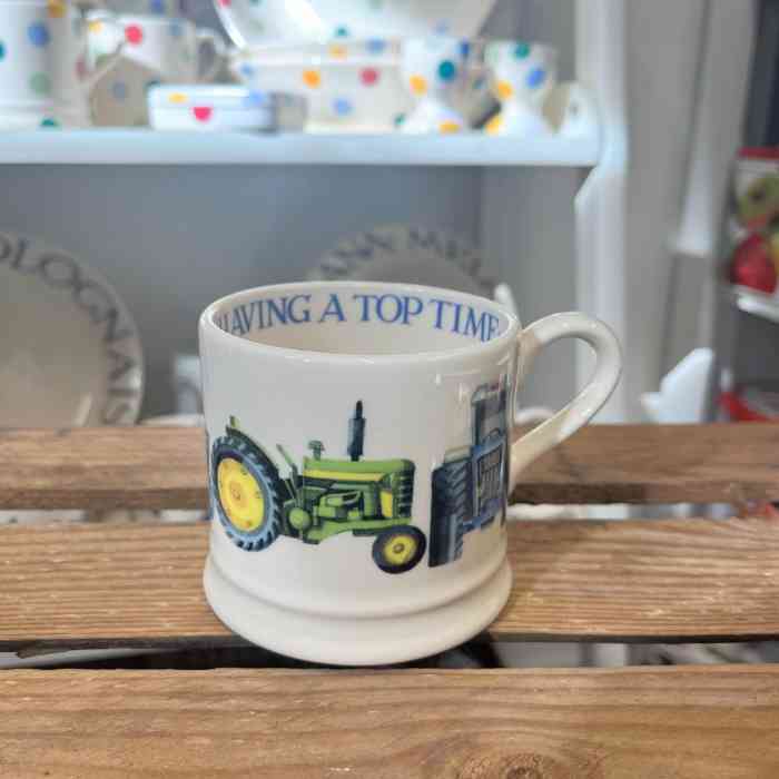 emma-bridgewater-tractors-small-mug