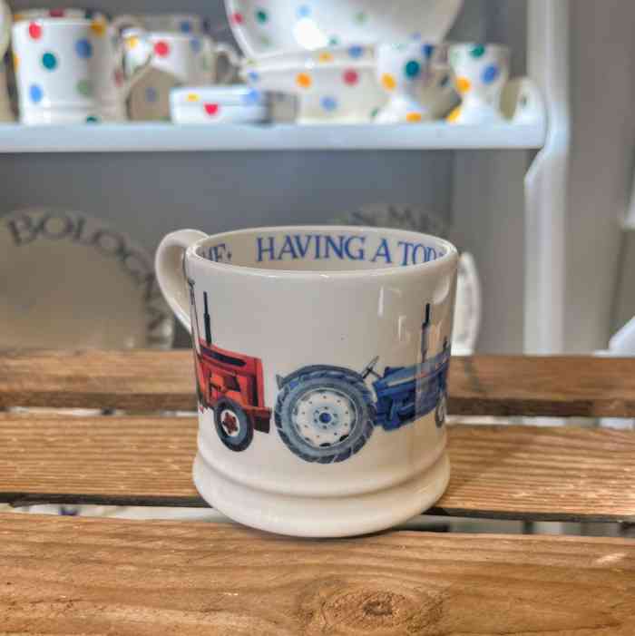 emma-bridgewater-tractors-small-mug