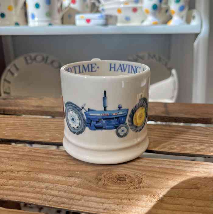 emma-bridgewater-tractors-small-mug