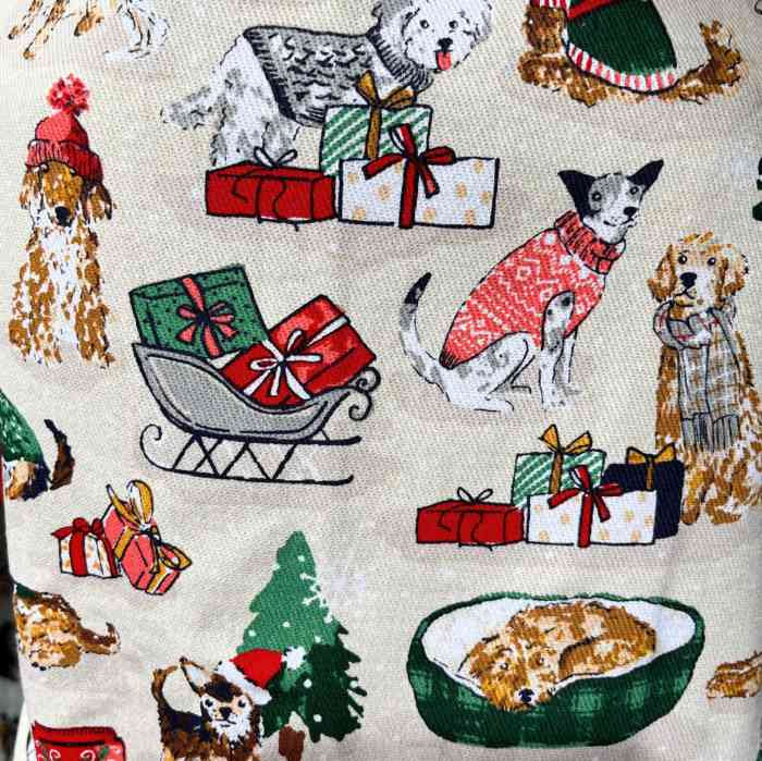 ulster-weavers-merry-mutts-christmas-cotton-tea-towel