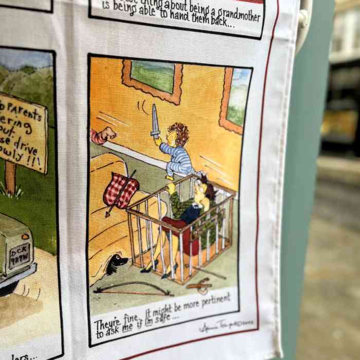 Samuel Lamont Tottering Grandparents 100% Cotton Tea Towel - Image 4