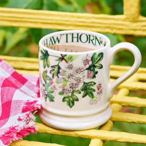 emma-bridgewater-hawthorn-tree-half-pint-mug