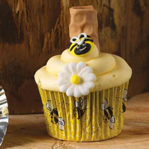 baked-with-love-bee-and-cupcake-cases-pack-of-50