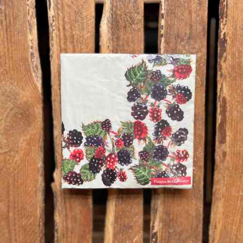 emma-bridgewater-blackberries-lunch-napkins