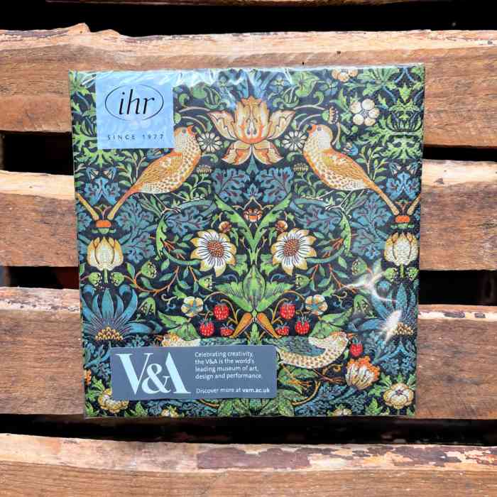 emma-bridgewater-william-morris-strawberry-thief-lunch-napkins-black
