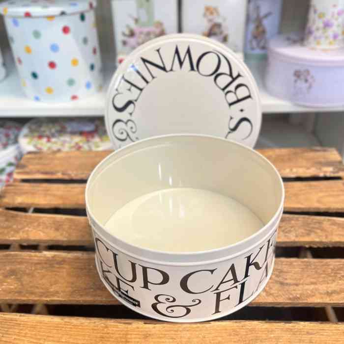 Emma Bridgewater Black Toast Round Cake Storage Tins – 3 sizes - Image 2