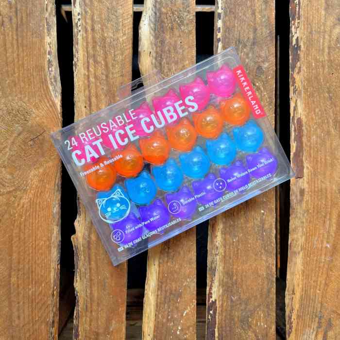 kikkerland-resuable-cat-ice-cubes-pack-of-24