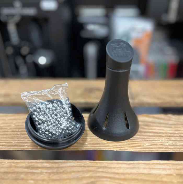 Peugeot Bilbo Decanter & Carafe Cleaning Beads - Image 3