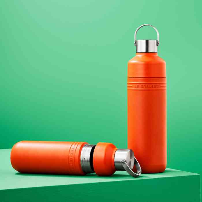 le-creuset-on-the-go-500ml-bottles