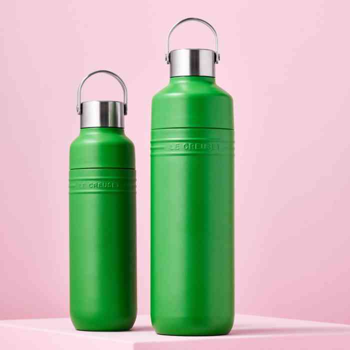 le-creuset-insulated-1-litre-water-bottle-