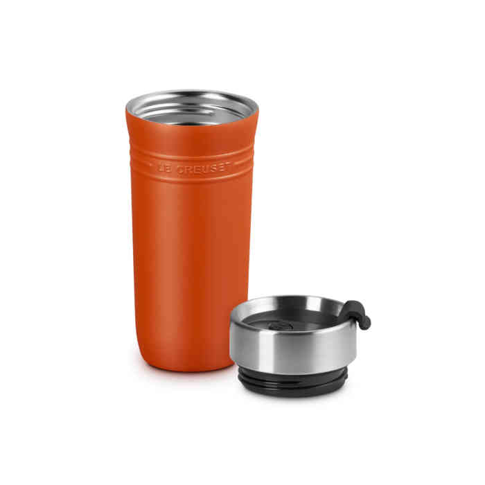 le-creuset-on-the-go-travel-mug-volcanic