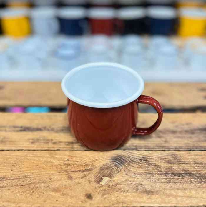 coloured-enamel-mug-4-colours-red