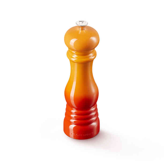 le-creuset-pepper-mill-21cm-volcanic