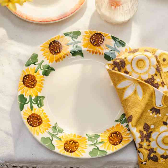 emma-bridgewater-sunflower-8-½-inch-plate