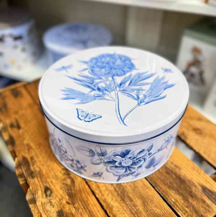 sanderson-etchings-roses-round-cake-storage-tins-3-sizes