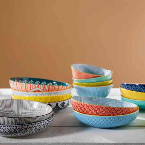 mikasa-geometric-pattern-pasta-bowl