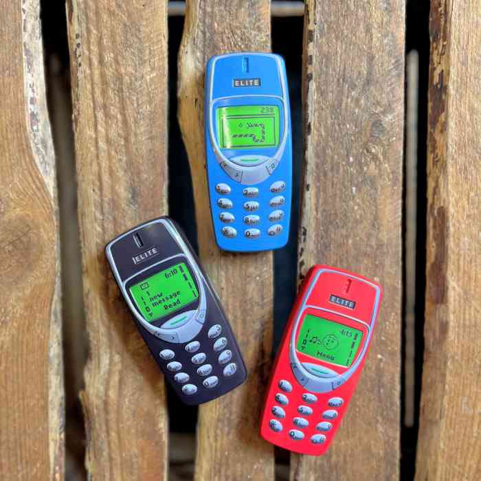 retro-mobile-phone-tin-3-colours
