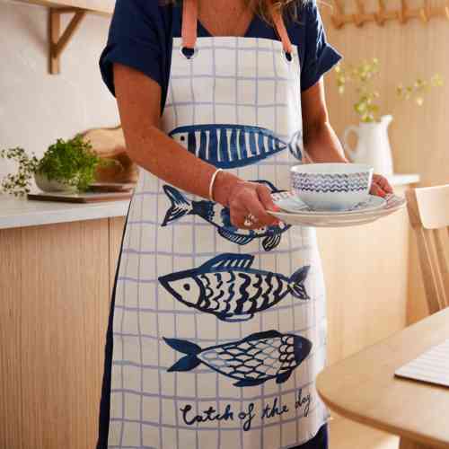 ulster-weavers-catch-of-the-day-oilcloth-pvc-apron