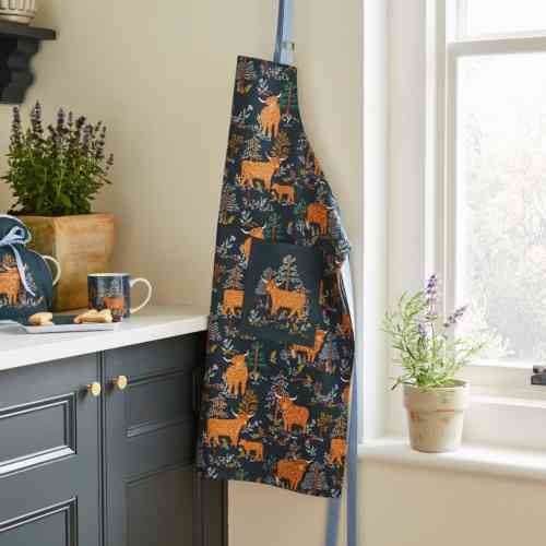 ulster-weavers-connie-the-cow-cotton-apron