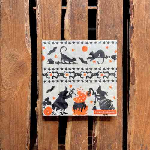 emma-bridgewater-halloween-year-of-the-hag-lunch-napkins