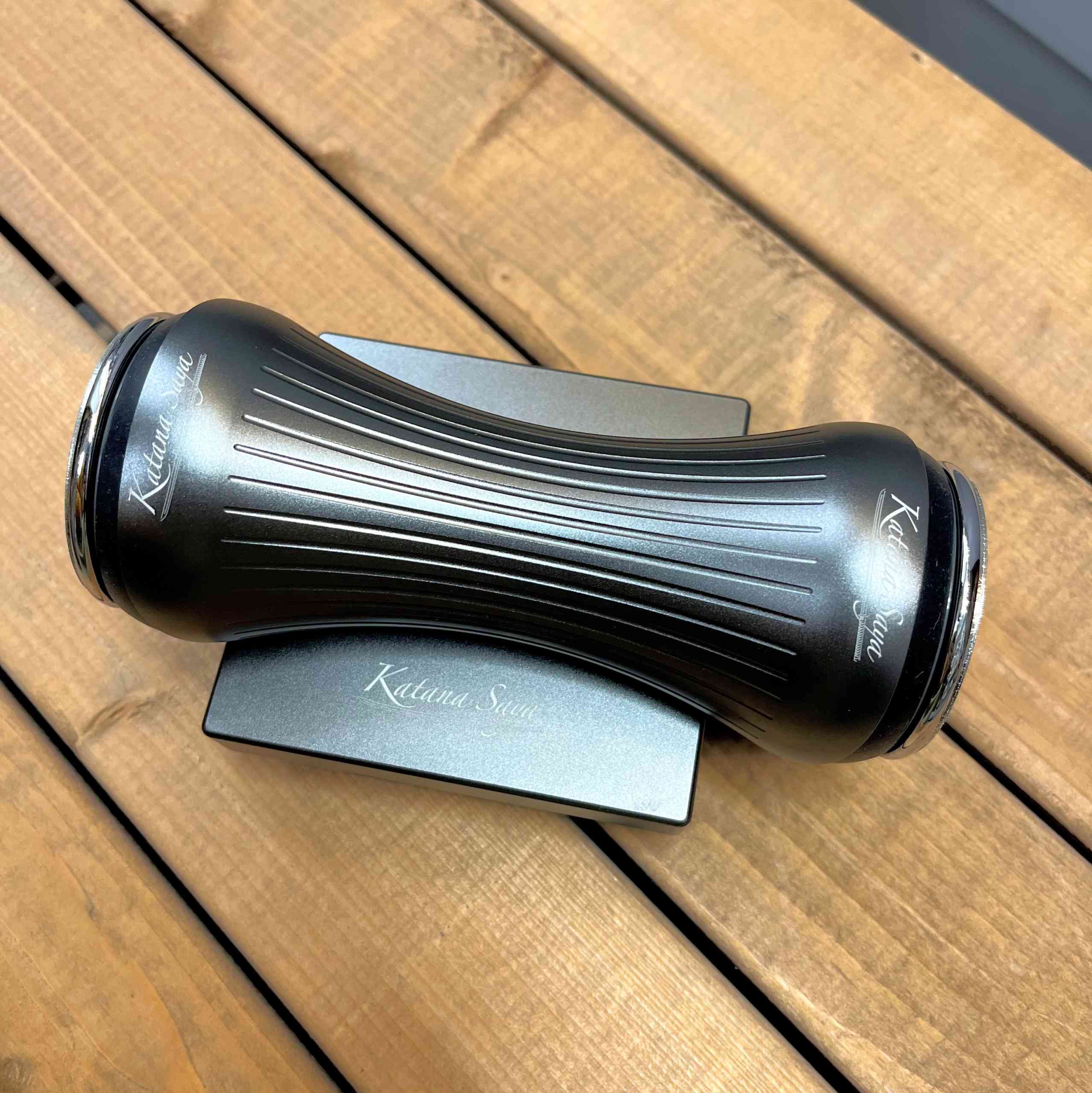 katana-saya-roller-knife-sharpener-with-4-discs