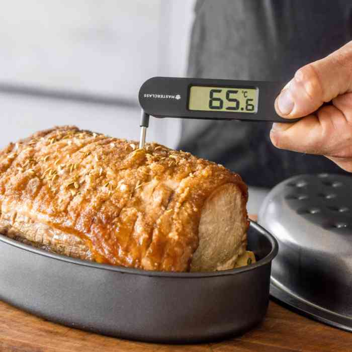 MasterClass Digital Meat Thermometer with Folding Probe - Image 2
