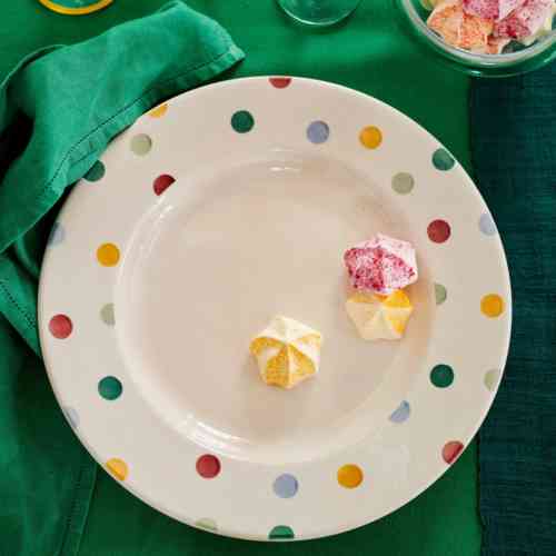 emma-bridgewater-polka-dot-10-5-inch-large-dinner-plate