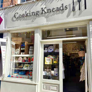 Cooking Kneads Wyle Cop Shrewsbury shop front cooking-kneads-shrewsbury-shop-front