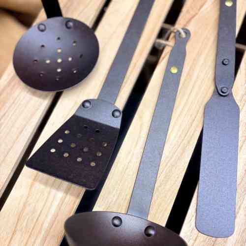 netherton-foundry-black-iron-tools