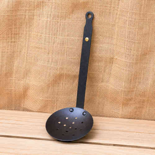 netherton-foundry-black-iron-skimmer